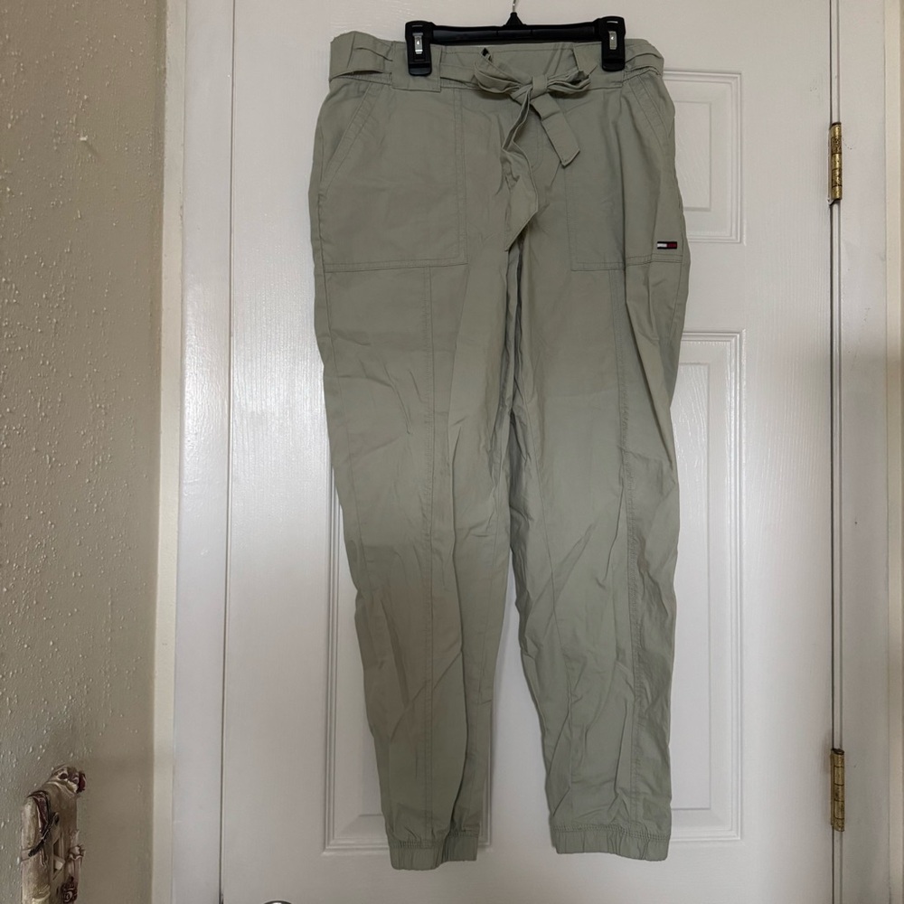 Tommy Hilfiger Green Cargo Pants - Size Small